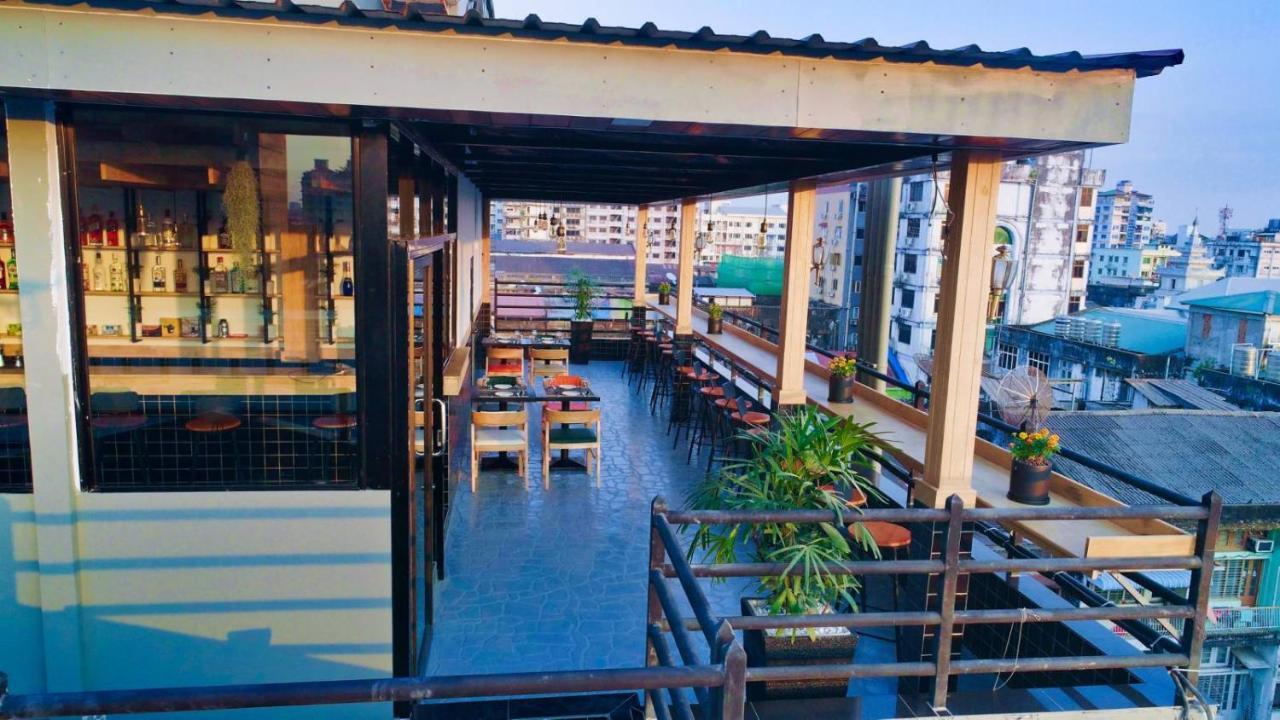 Sanctuary Hotel Γιανγκόν Εξωτερικό φωτογραφία