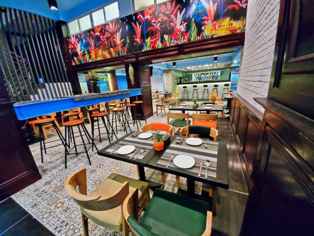 Sanctuary Hotel Γιανγκόν Εξωτερικό φωτογραφία